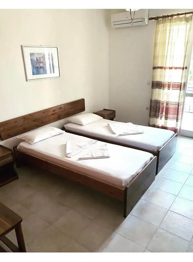 Sunny Flats Aparthotel Lixouri