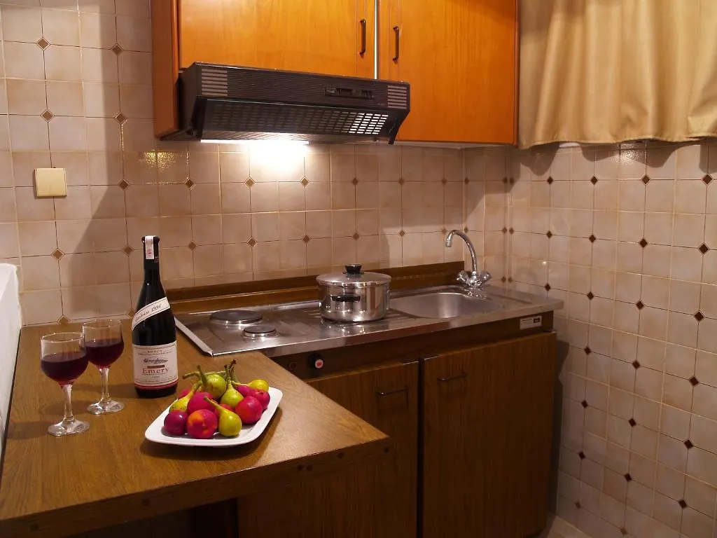 Sunny Flats Aparthotel Lixouri 0*,